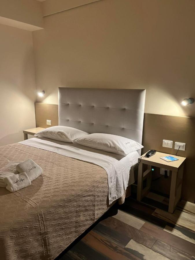 טרופאה Don Ugo Luxury Rooms מראה חיצוני תמונה