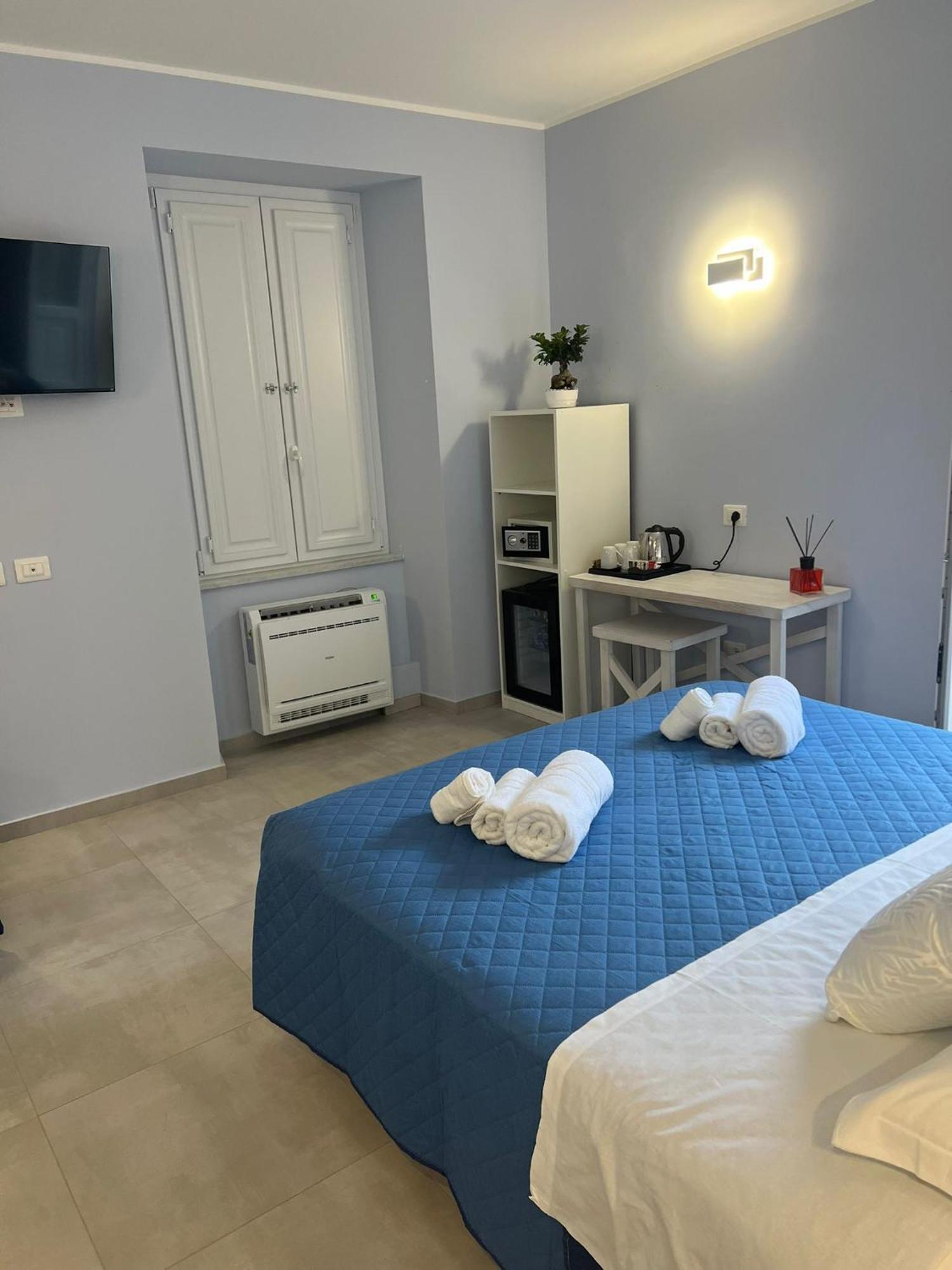 טרופאה Don Ugo Luxury Rooms מראה חיצוני תמונה