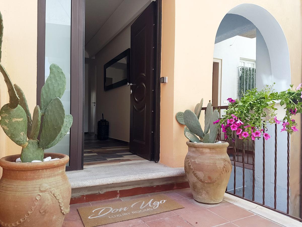 טרופאה Don Ugo Luxury Rooms מראה חיצוני תמונה