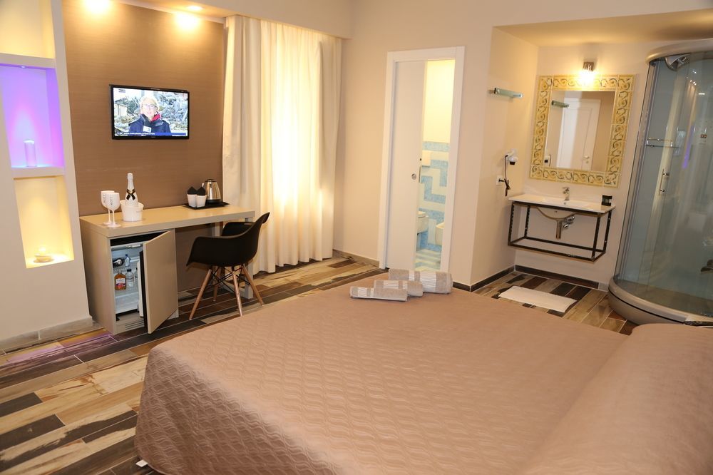 טרופאה Don Ugo Luxury Rooms מראה חיצוני תמונה