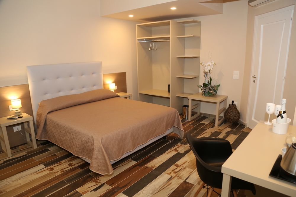 טרופאה Don Ugo Luxury Rooms מראה חיצוני תמונה